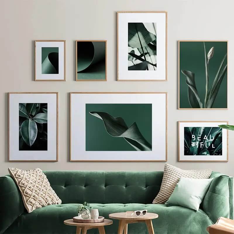 Minimalist Green Tropical Plant Canvas Prints