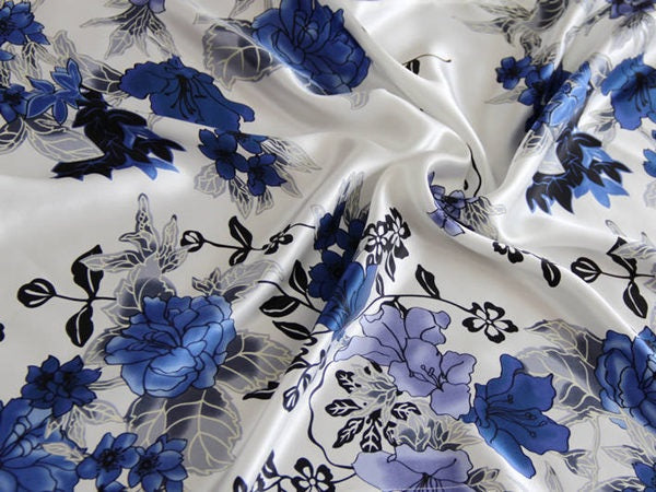 Blue Bouquet Mulberry Silk Pillowcase