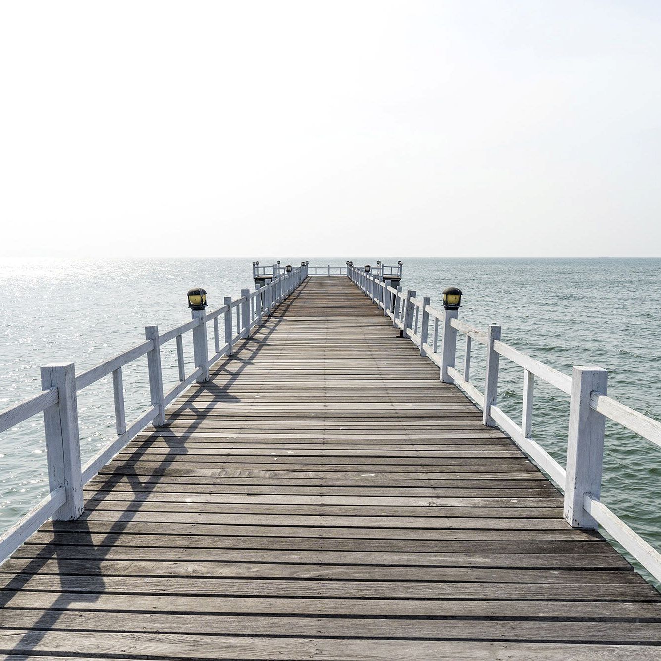 Hampton Pier View Mural Wallpaper (SqM)